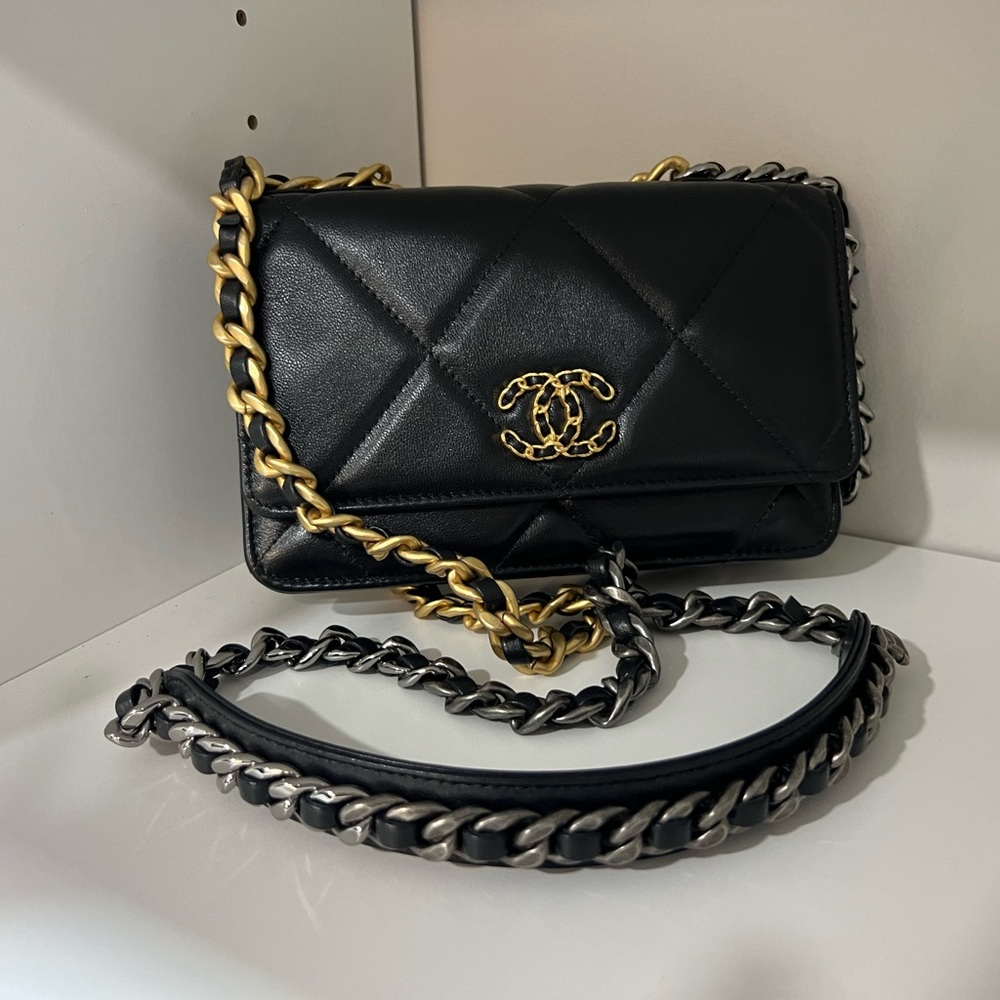 Wallet on chain